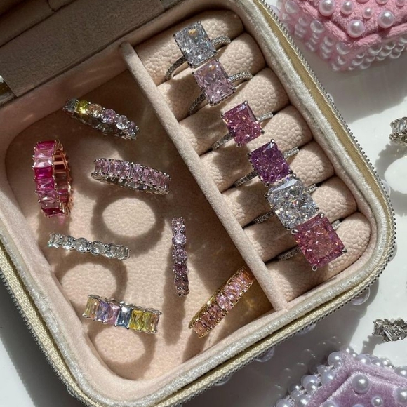 Meet your Posher, Isbah - Picture 9 of 10